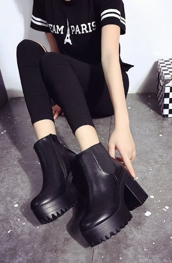 Bottes pour femmes en peluche à plateforme imperméable avec bout rond Martin