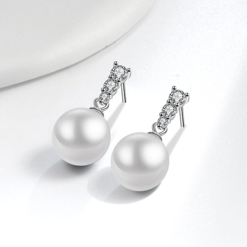 Petites boucles d'oreilles en perles de diamant brillantes pour femmes