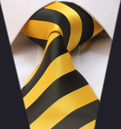 Corbata de traje informal ajustada para hombre