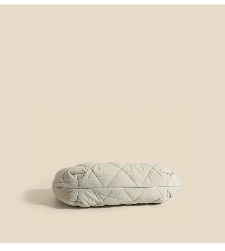 Sac à boulettes en duvet de coton, sac à bandoulière en losange sous les bras
