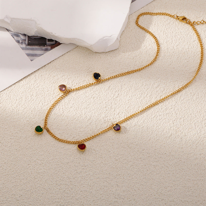 Collier pendentif en forme de cœur d'amour coloré en acier titane