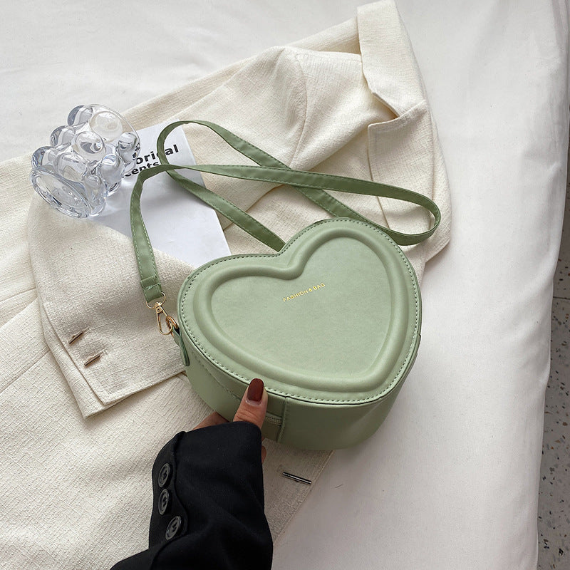 Sac messager à bandoulière en forme de coeur à la mode