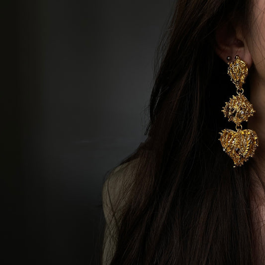 Boucles d'oreilles accrocheuses Hollow Love Design Sense