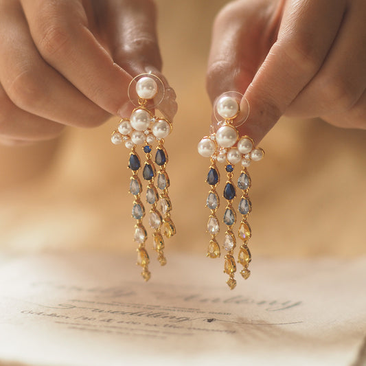 Boucles d'oreilles vintage incrustées de pierres précieuses à longues franges en forme de goutte de pluie et de nuage