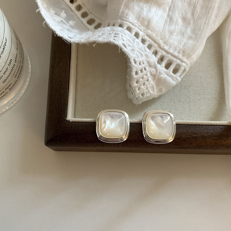 925 Sterling Silver Needle Pearl Stud Earrings Women's All-match Refined Simple
