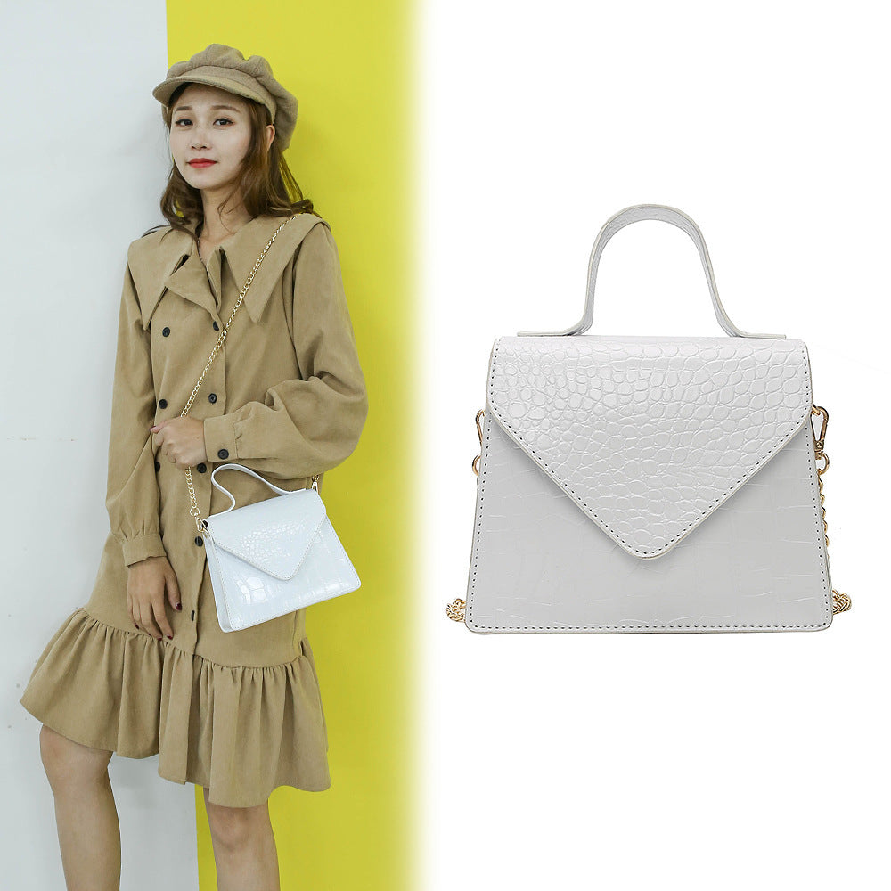 Sac à bandoulière portable avec chaîne en PU