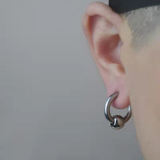 Clips para las orejas de acero de titanio sin dolor para hombres y mujeres, cinco anillos que combinan con todo