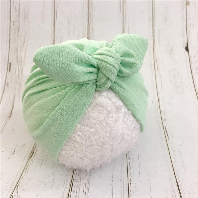Bonnet bébé avec nœud