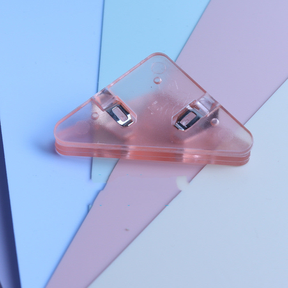 Clip de esquina de almacenamiento de archivos para estudiantes Ins