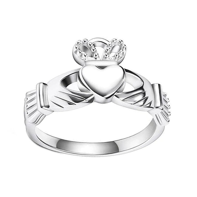 Bague en forme de coeur d'amour creuse à larges bords