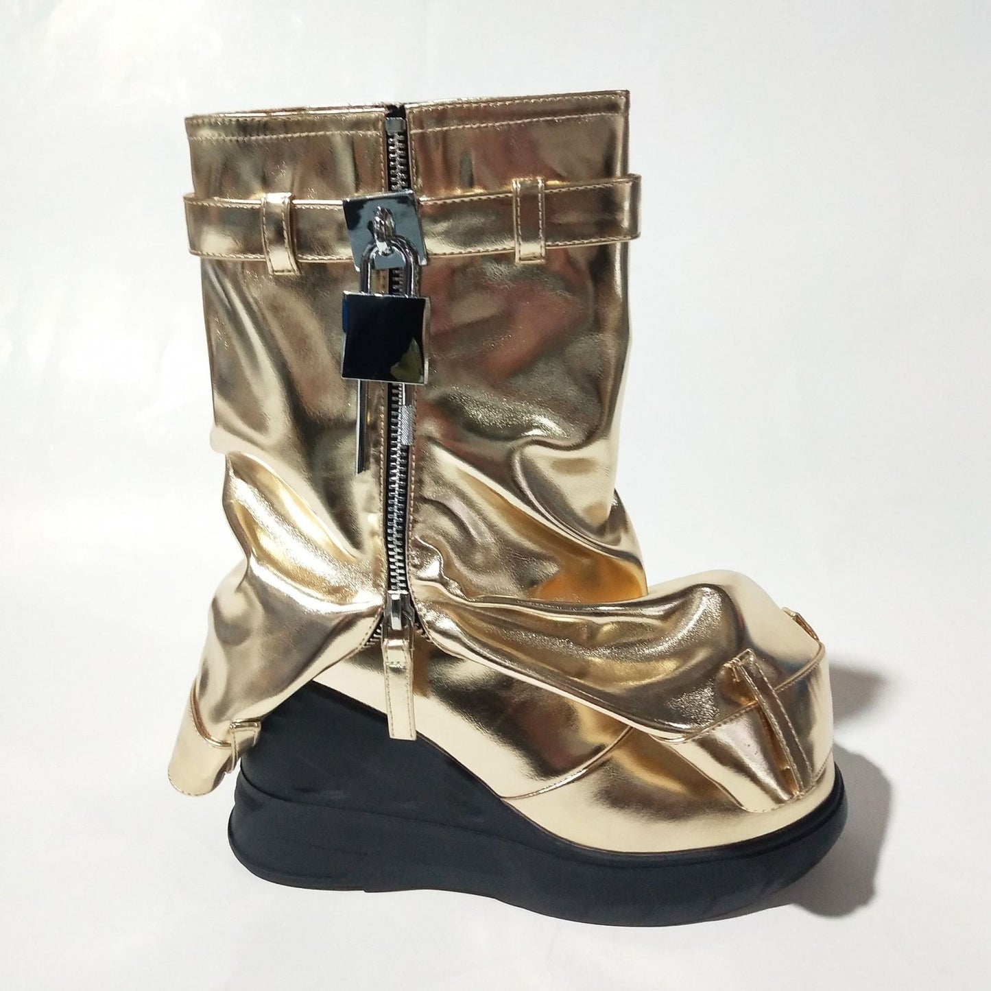 Chaussures pour femmes à boucle de requin à fond épais