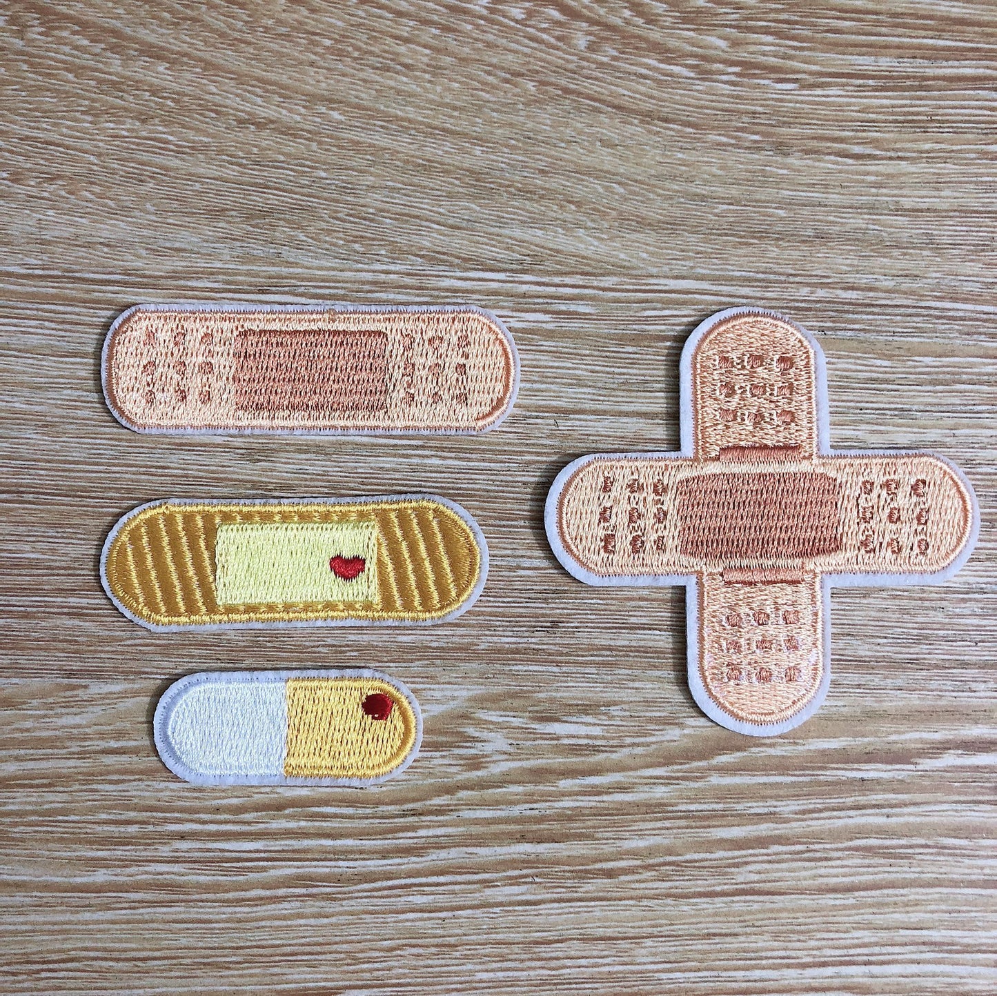 Badge brodé par ordinateur créatif, accessoires d'ornement