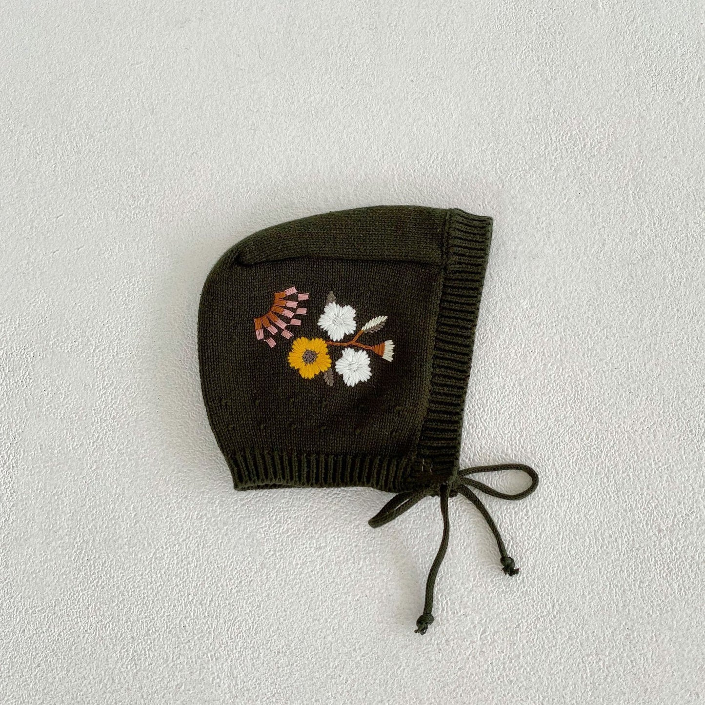 Manteau tricoté brodé pour bébés et enfants