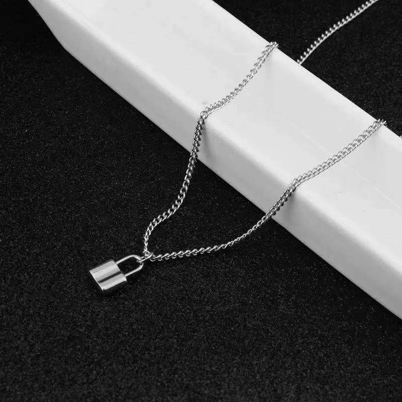 European And American Xi Pendant Necklace Fashion Ins Style