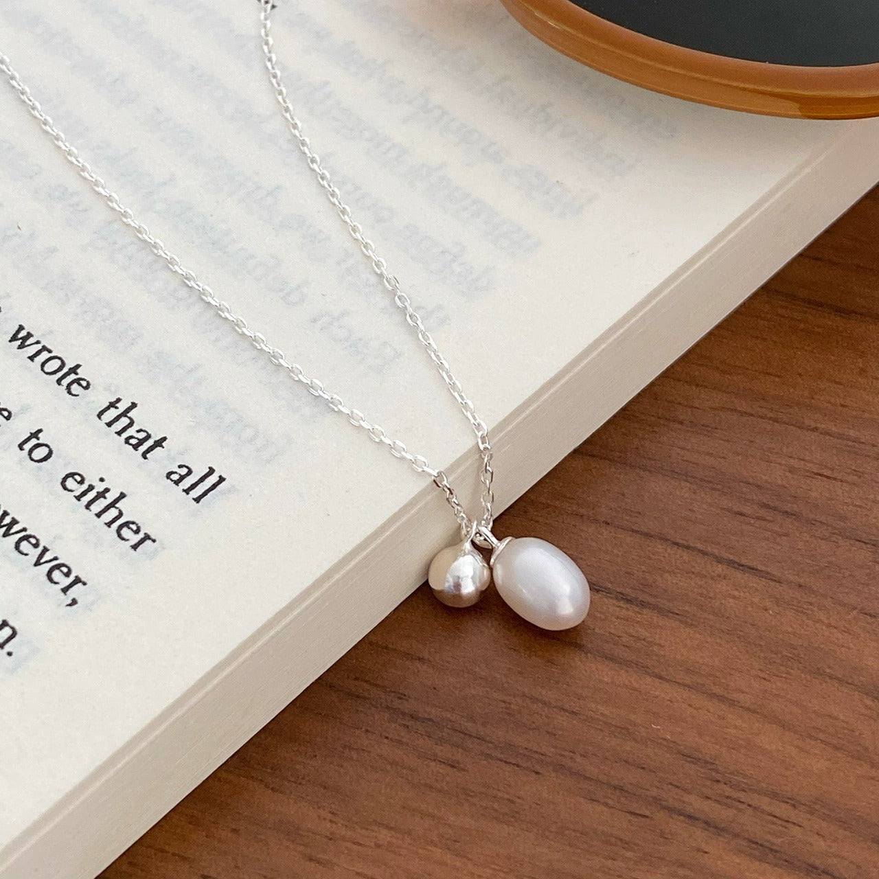925 Sterling Silver Ins Simple And Natural Freshwater Pearl Necklace