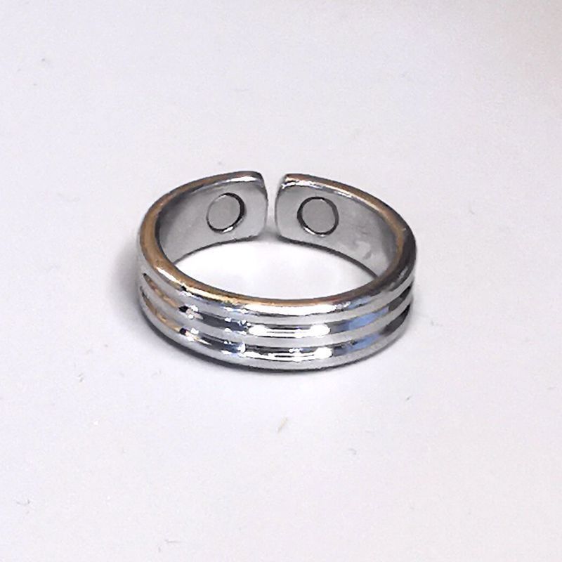 Anillo magnético abierto magnético personalizado de oro rosa galvanizado para hombre