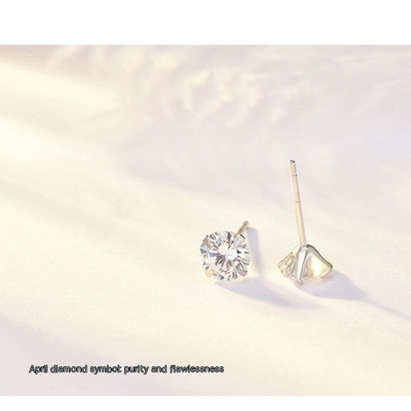 Boucles d'oreilles classiques à quatre griffes en argent sterling S925
