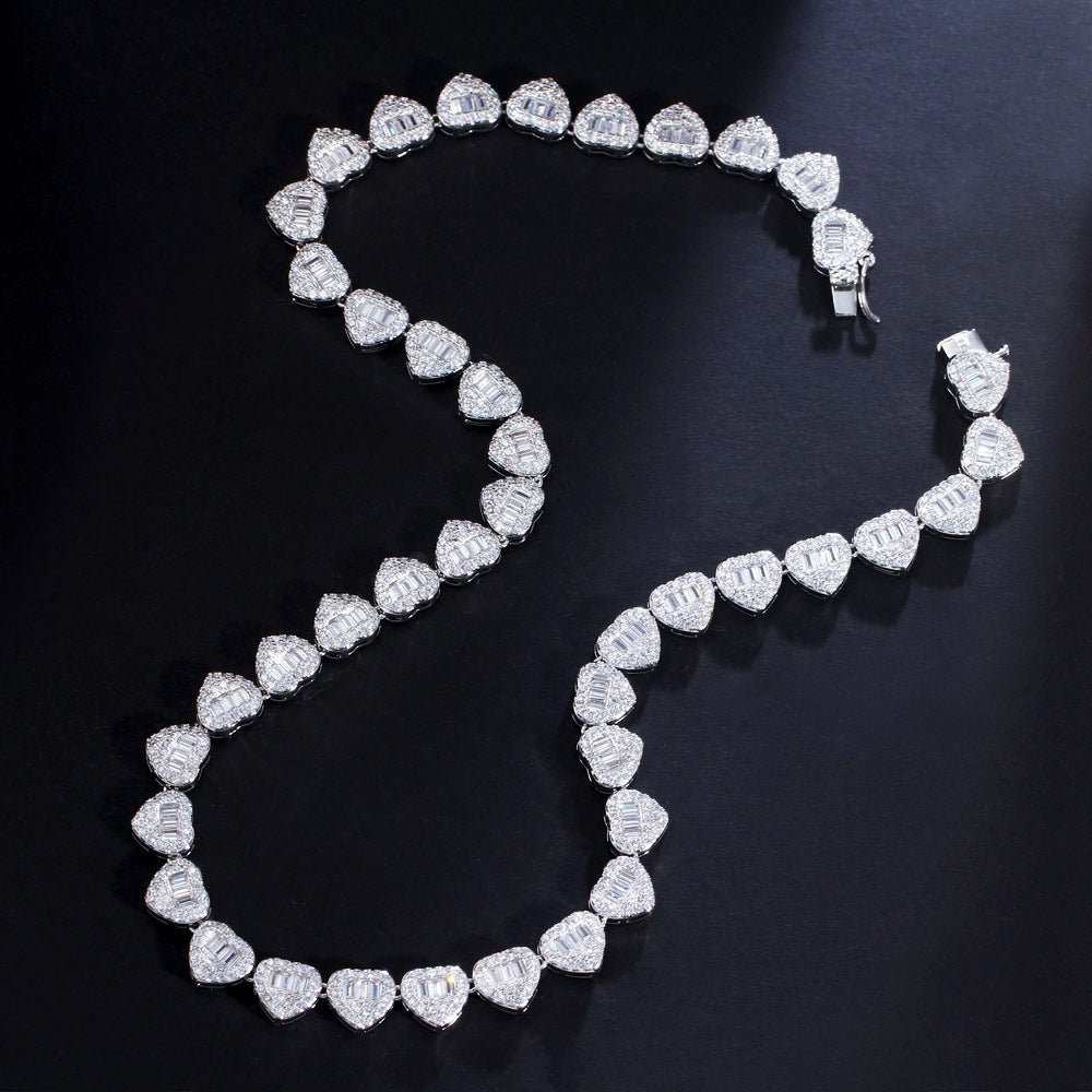 Collier Hip Hop en Zircon en forme de cœur cubain, plein de diamants, couture de cœur de pêche