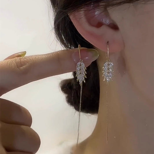 Descendants des riches boucles d'oreilles à pampilles, printemps et été