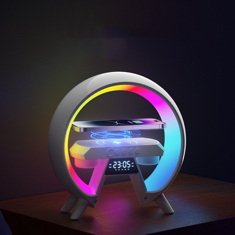 Chevet coloré avec chargeur sans fil de lumière d’horloge