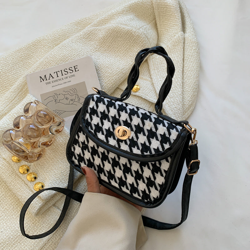 Petit sac à bandoulière en damier tendance