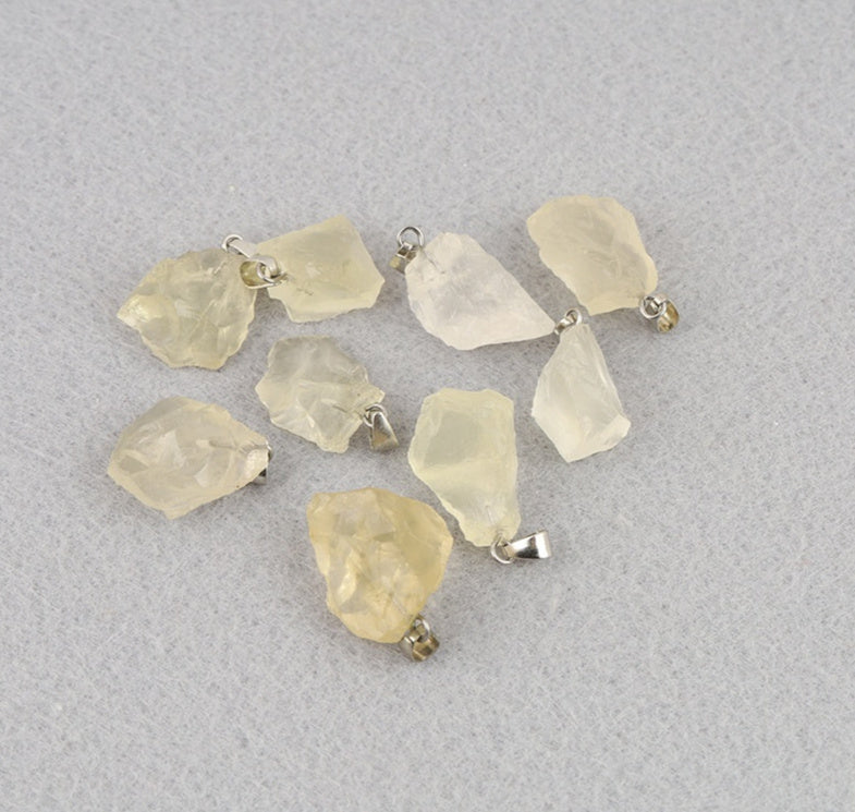 Colgante de piedra de cristal de color natural del arco iris