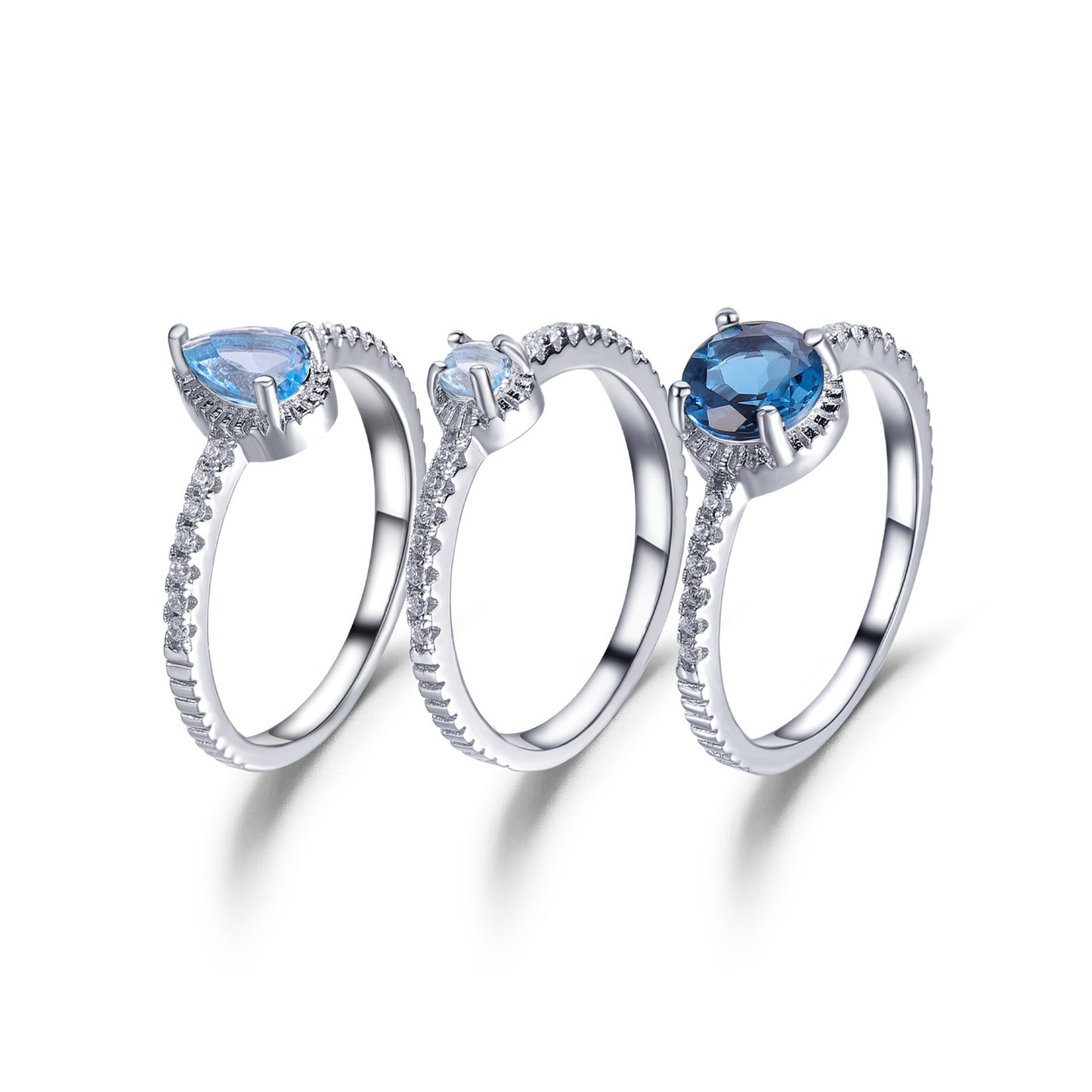 Ensembles d'anneaux simples et naturels avec topaze diopside