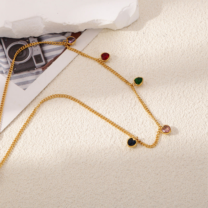Collier pendentif en forme de cœur d'amour coloré en acier titane