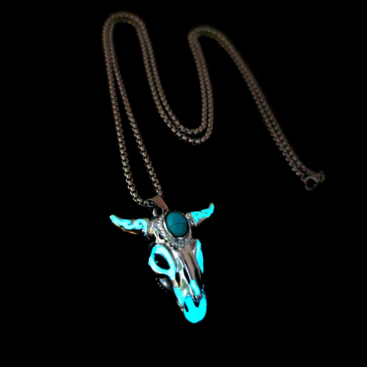 Collier pendentif en acier inoxydable, tête de taureau Turquoise, mode Punk