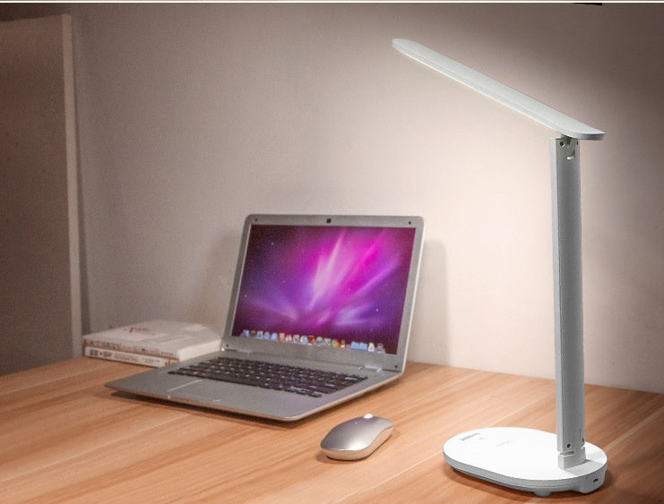Lámpara de mesa de carga LED