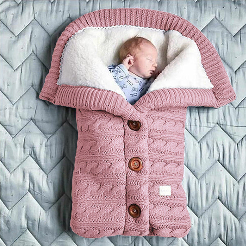 Sac de couchage épais et élargi pour bébé.
