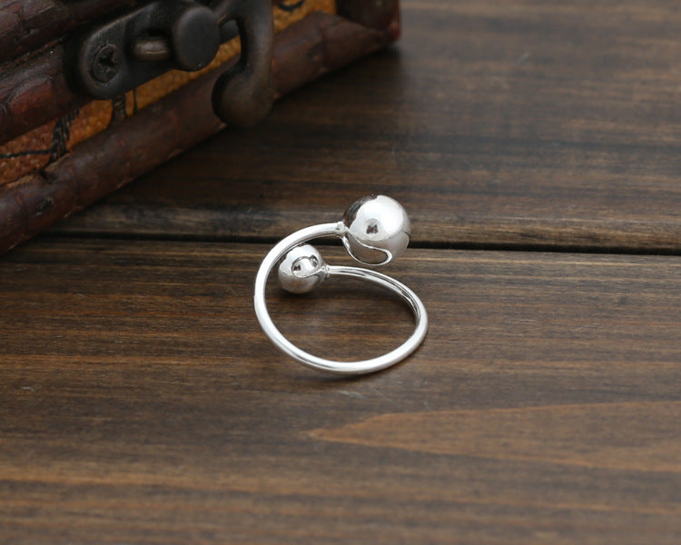 Bague en argent sterling avec petites perles