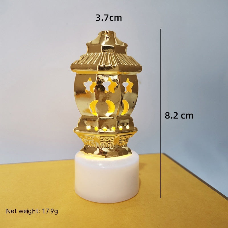 Mini candelabro LED, adornos navideños huecos de Metal, decoración de Castillo de Luna, lámpara de noche pequeña