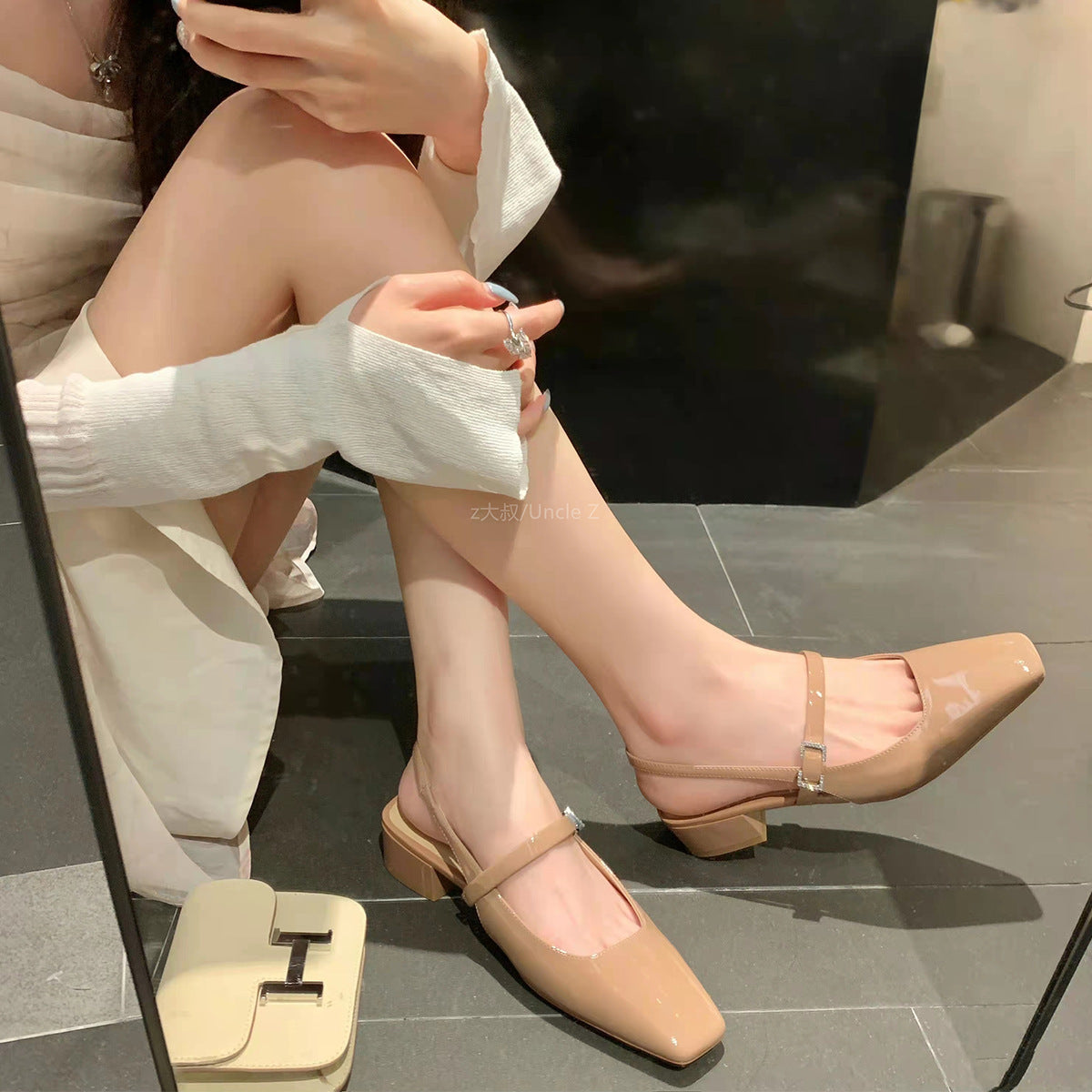 Chaussures Mary Jane françaises à bout carré et strass, boucle carrée, talon épais
