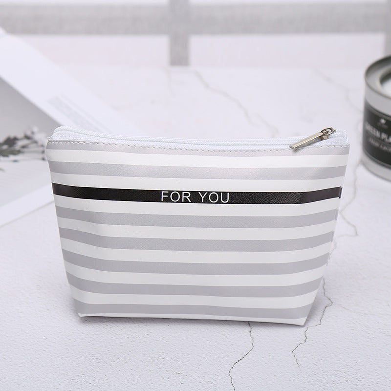 Gift Customized Women's PU Leather Handbag Fashionable Cosmetic Bag Outdoor Travel Cosmetics Buggy Bag