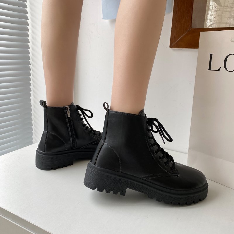 Nouvelles bottes noires pour femmes
