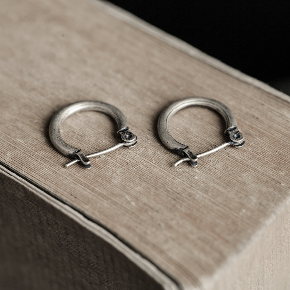 Boucles d'oreilles simples en argent sterling 925 Dark Night