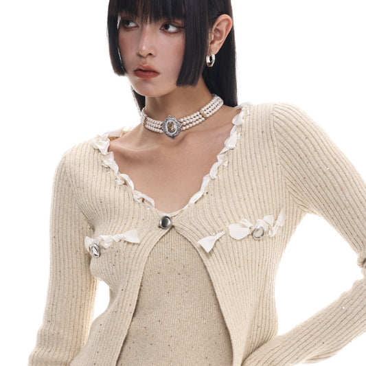 Cameo Baroque Three-dimensional Embossed Pearl Necklace