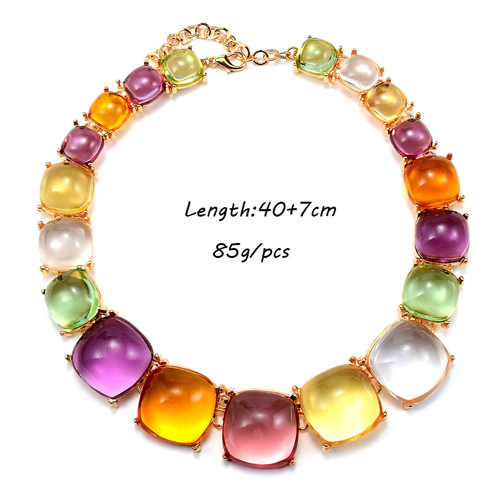 Collier élégant simple et à la mode pour femmes