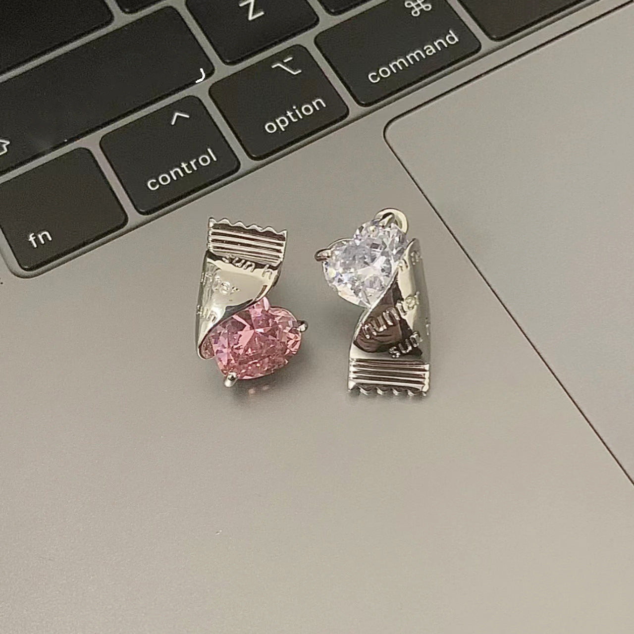 Boucles d'oreilles pour femmes, Ins, douce, Cool, chaude, fille, Design d'intérêt particulier, amour, bonbons
