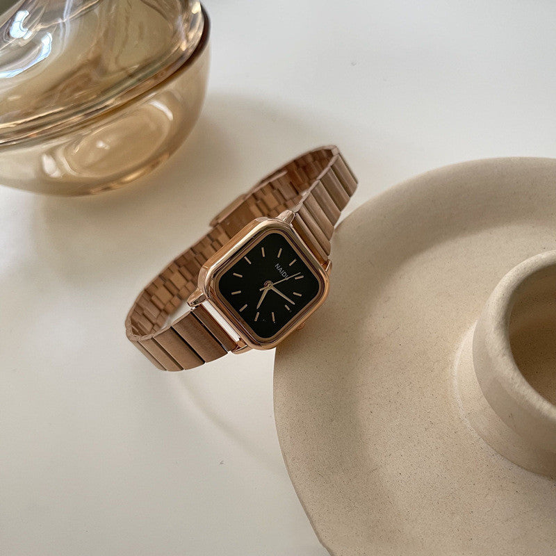 Reloj de mujer con correa de bambú plateada