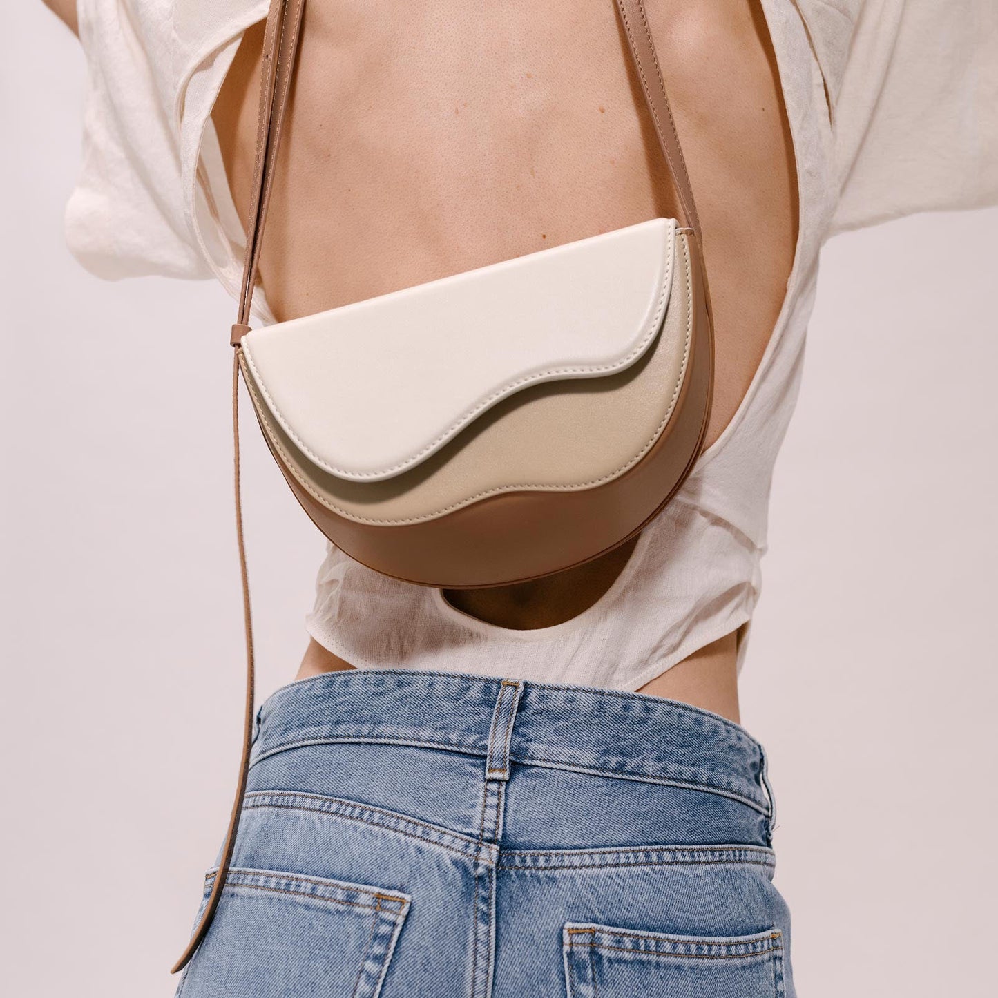 Sac de selle multicolore à couture unique