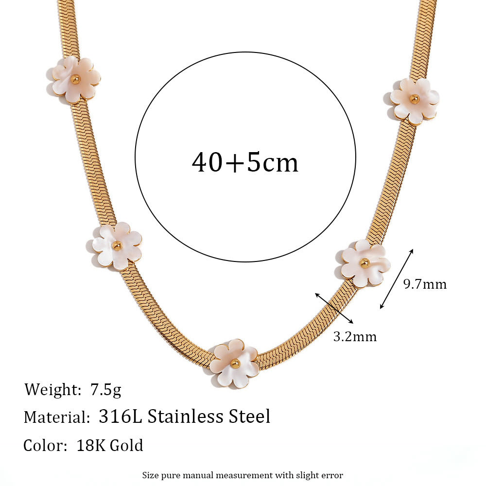 Collier de fleur de coquille de chaîne de lame d'or 18K d'intérêt spécial de mode