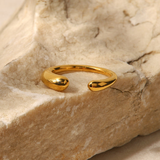 French Simplicity Women's Elegant Ring