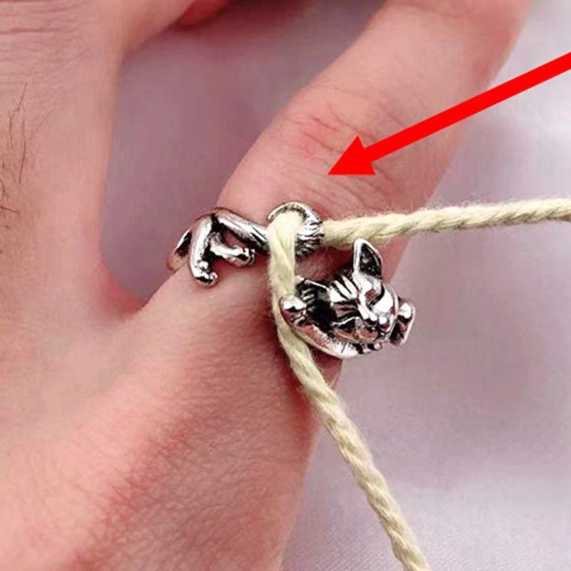 Wire Artifact Knit A Sweater Cat Ring
