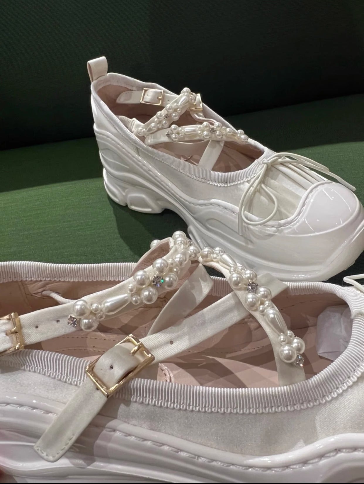 Chaussures de sport en cuir creux Muffin pour femmes