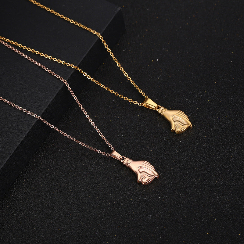 Women's Fashion Casual Hand-held Love Necklace