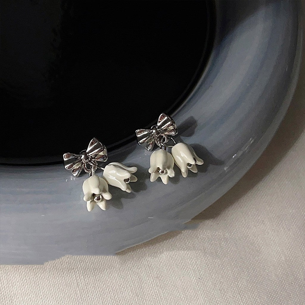 Sterling Silver Needle Paint Linglan Flower Stud Earrings