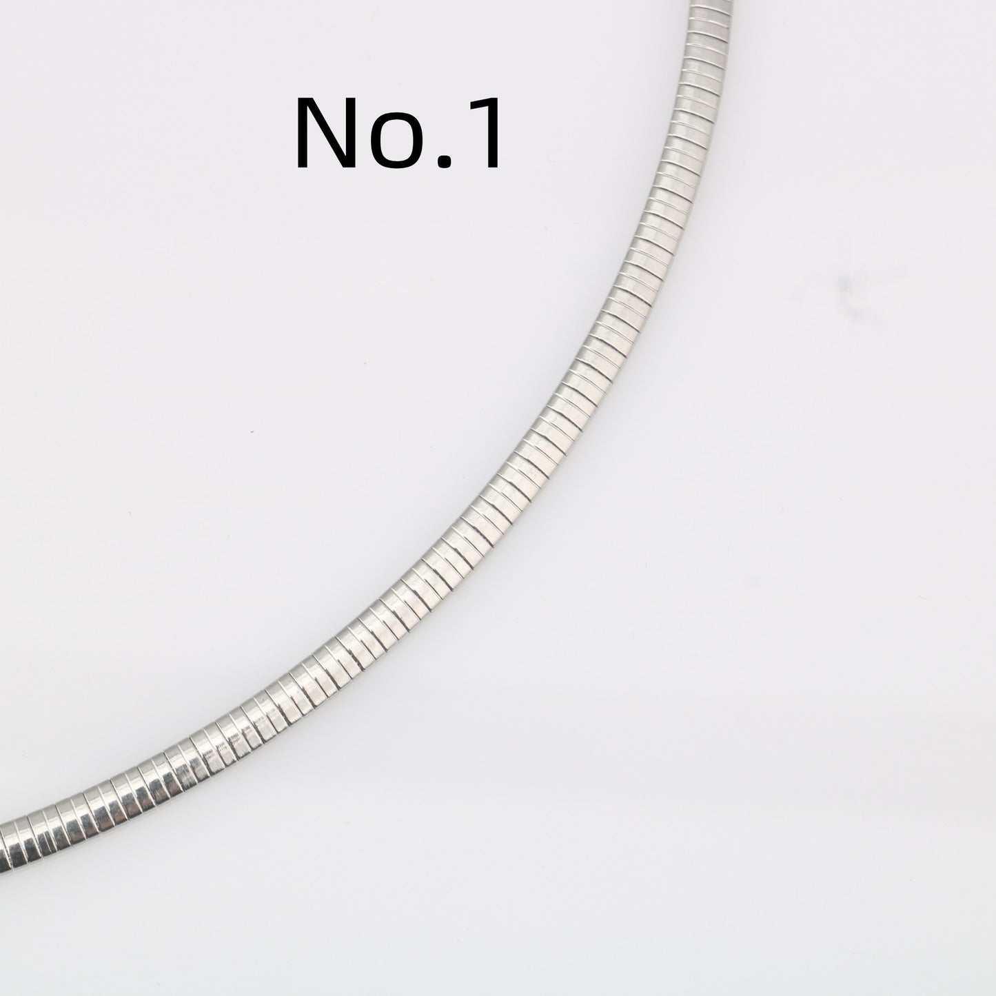European And American Stainless Steel Fashion Ornaments Embossed Women's Collar