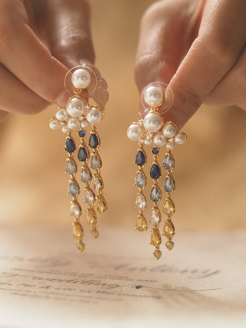 Boucles d'oreilles vintage incrustées de pierres précieuses à longues franges en forme de goutte de pluie et de nuage